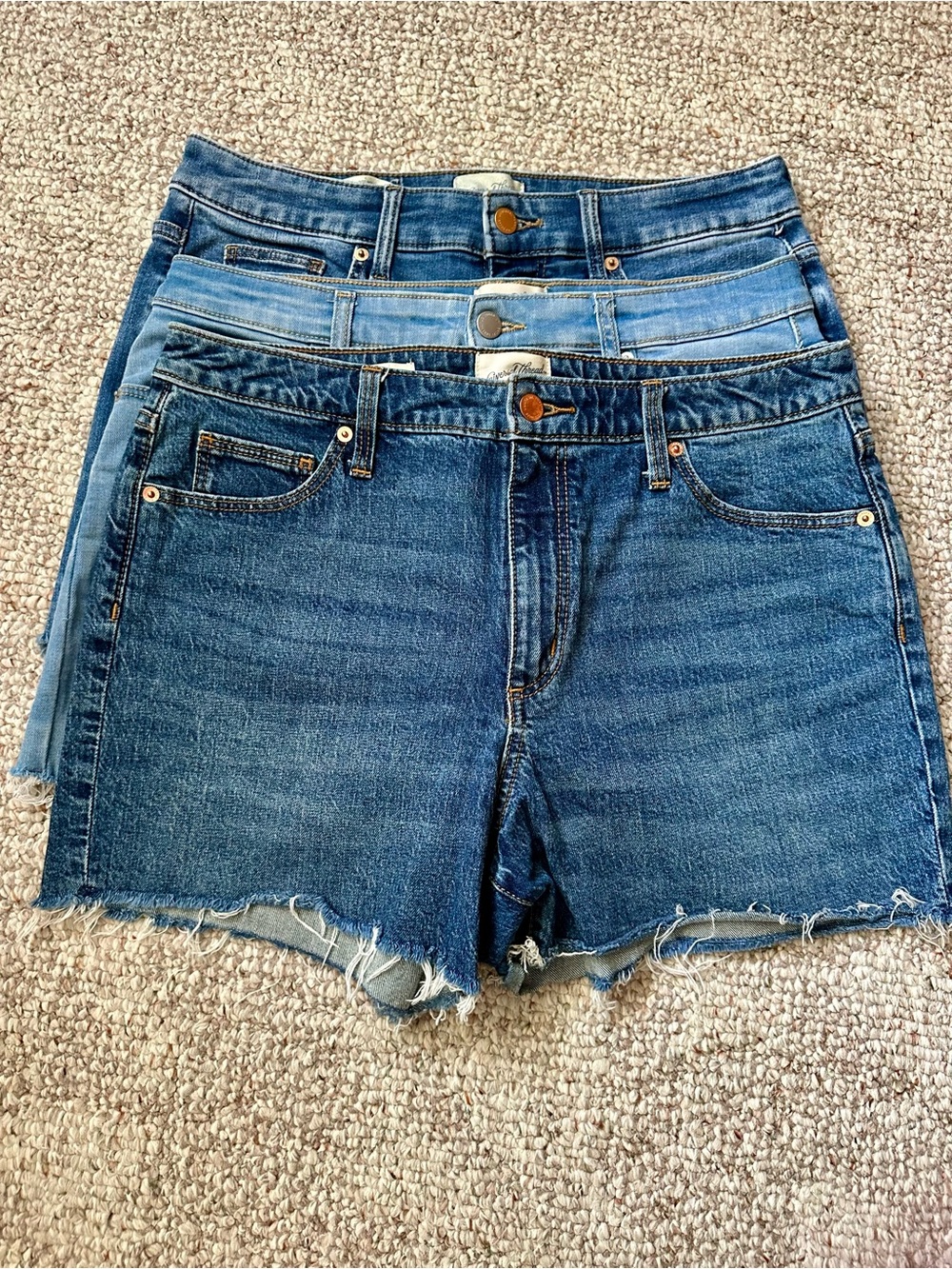 Universal Thread Women's Blue Denim Shorts - Set of 3